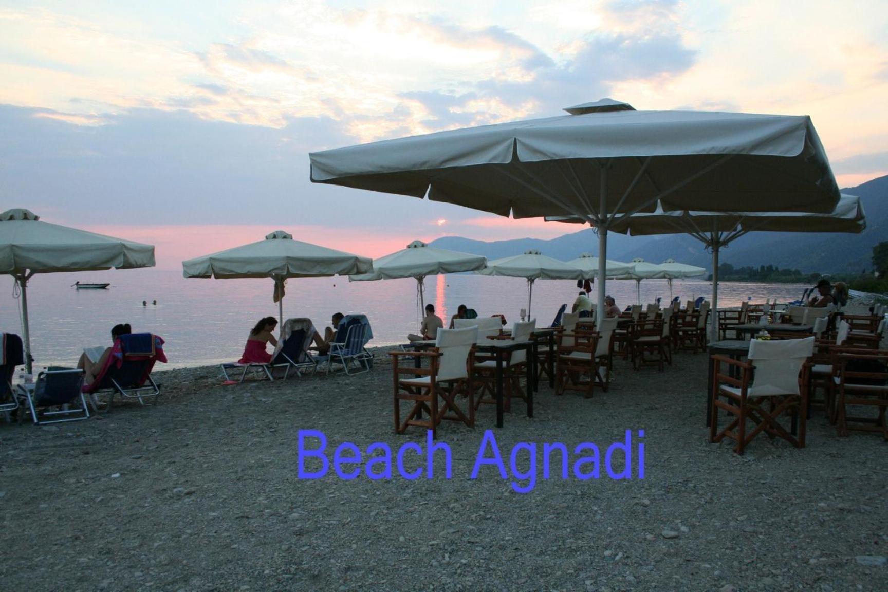 Agnadi Hotel Rovies Exterior foto